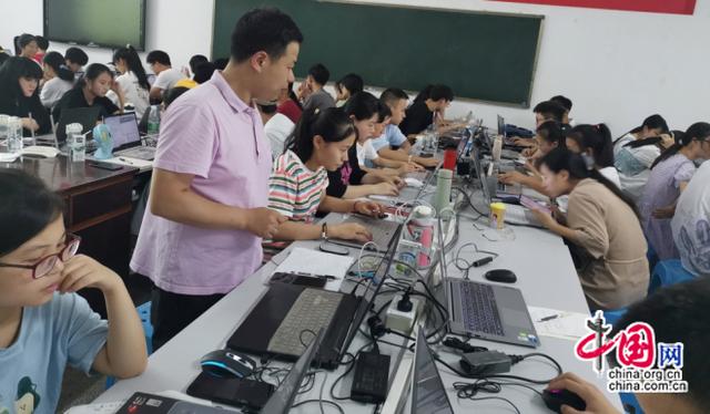 江西工程学院在2022亚太地区大学生数学建模竞赛中取得佳绩