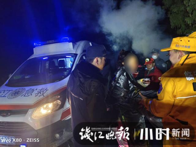 “2岁儿子快不行了！”母子赏雪被困杭州龙王山顶，找到时孩子已失温