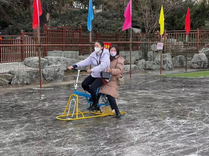 冬天的欢乐来了！昌平公园露天冰场开放