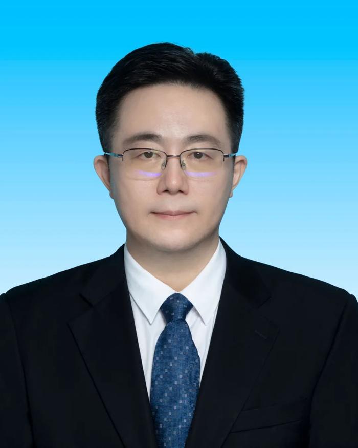曾任职中国联通的韦秀长新任西藏自治区人民政府副主席
