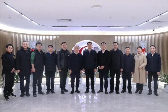 泸州市副市长王斌达一行到访中国酒业协会