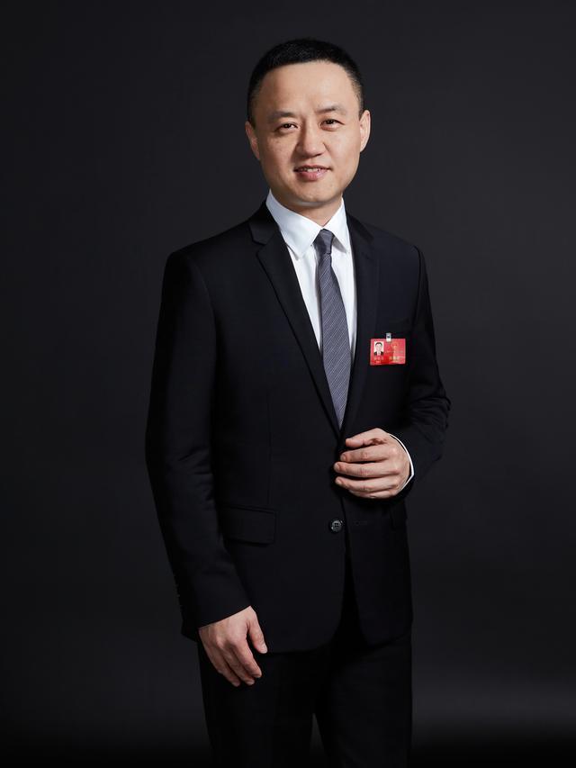复星国际联席首席CEO徐晓亮：政府和企业一起合作，市场恢复会很快