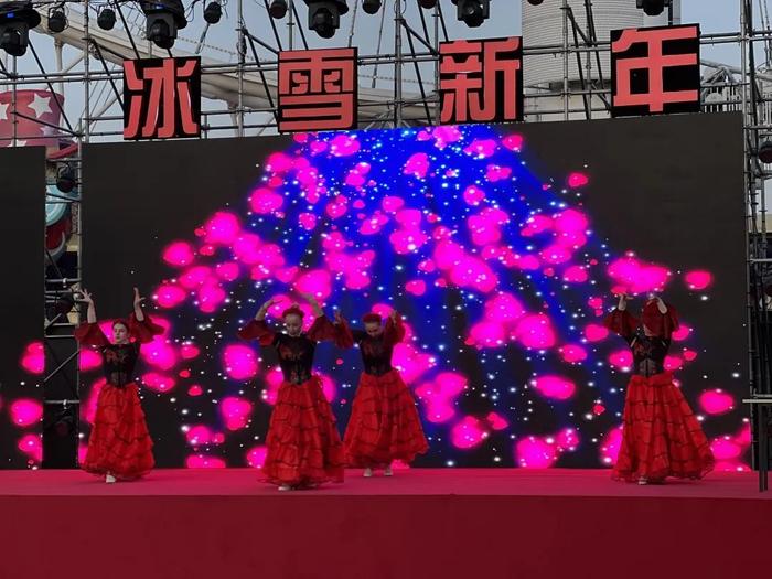 福满京城春贺神州 北京石景山游乐园迎春活动邀您过大年