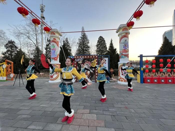 福满京城春贺神州 北京石景山游乐园迎春活动邀您过大年