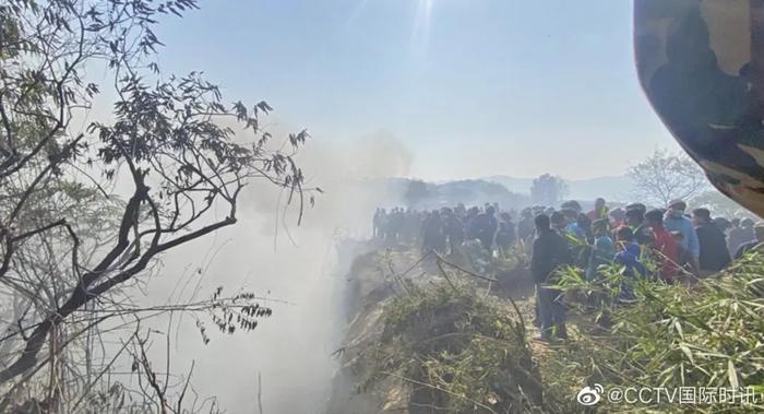 尼泊尔空难造成至少45人死亡！是否有中国公民？最新回应→