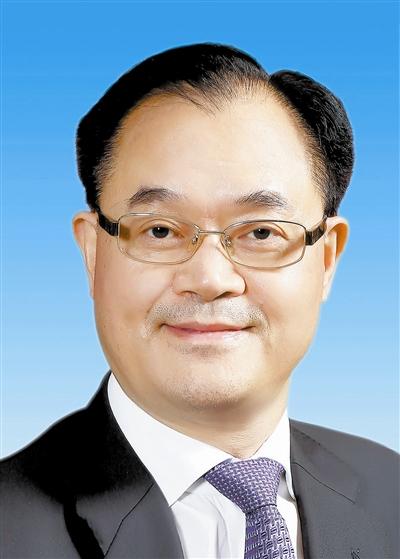 新一届天津市人民政府市长、副市长简历