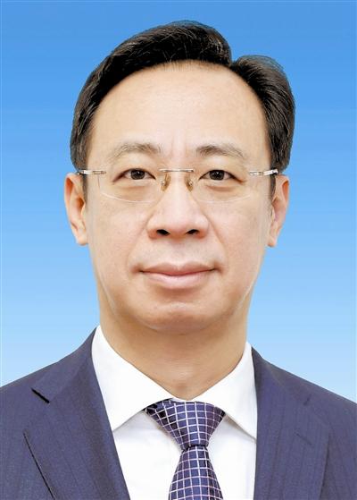 新一届天津市人民政府市长、副市长简历