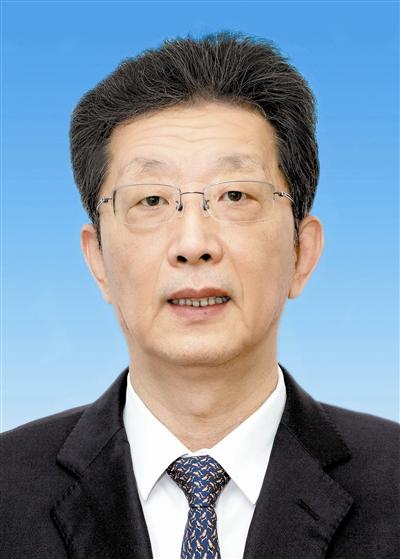 新一届天津市人民政府市长、副市长简历