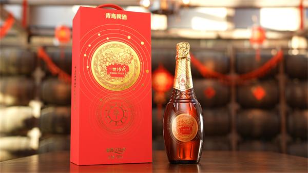 传奇再生辉 红耀中国年 青岛啤酒一世传奇(红宝石)桶陈年份酒当“红”上市