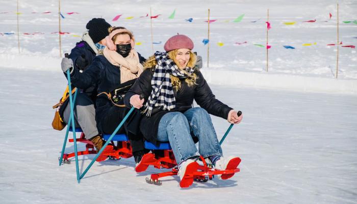 “科幻世界”“冰雪奇缘”“美到心坎里”｜童话里的冰雪情 搅起一波波冰城热