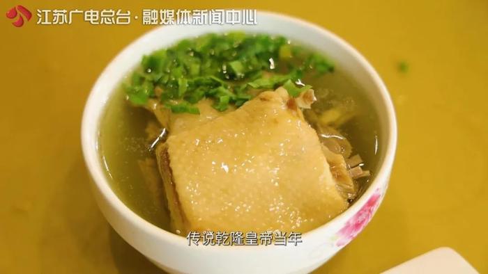 鸭饺竟然不是“饺”？！这道相传让乾隆念念不忘的美食，到底是什么？