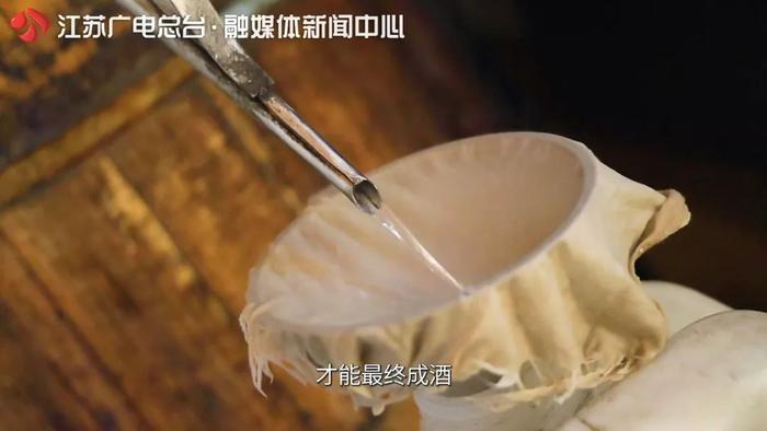 鸭饺竟然不是“饺”？！这道相传让乾隆念念不忘的美食，到底是什么？