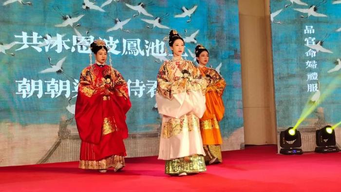 仿若画中来！明代服饰复原秀展在昌平精彩上演