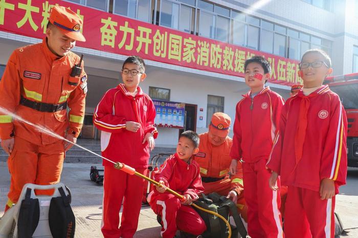 福建上杭：创新防火宣传渠道、共建消防安全教育基地