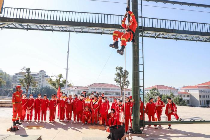 福建上杭：创新防火宣传渠道、共建消防安全教育基地