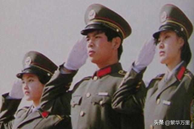 中国警察的警服，1984年开始，在16年时间内，为何更换了5次？