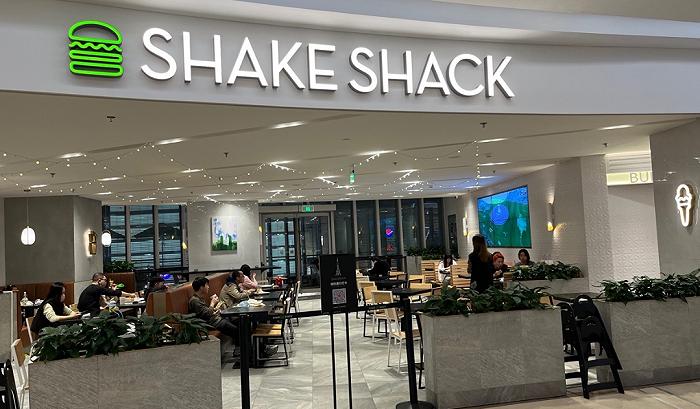 加码中国市场的“汉堡特斯拉”Shake Shack，能成为下一个星巴克吗？