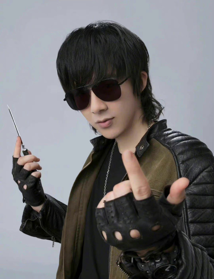 南派三叔的小故事藏在咖啡杯底…