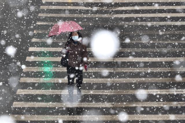 山西太原迎降雪天气