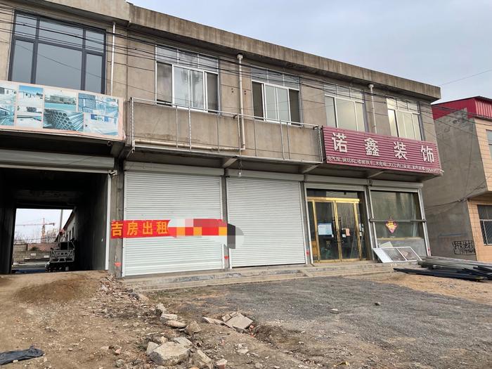 原本“管管电商”门店等待出租 何沛芸 摄
