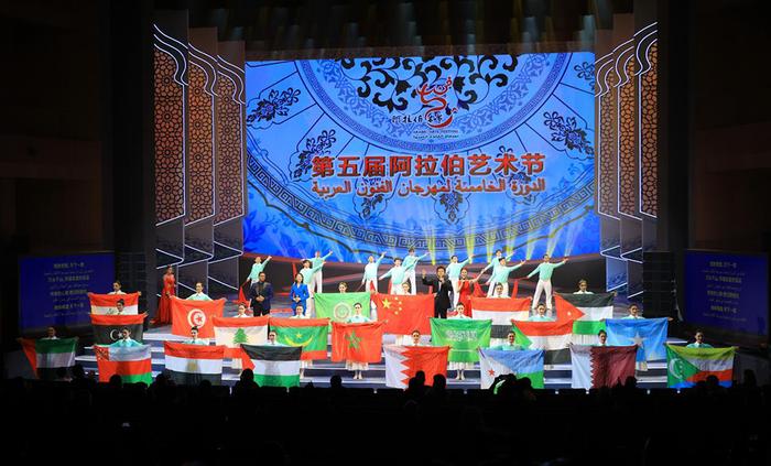 中国市长访谈录｜对话江西景德镇市长胡雪梅：让景德镇成为更多人心中的“诗和远方”