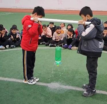 自制实验道具走红，乡村科学教师张建涛：学生期望是我最大的动力