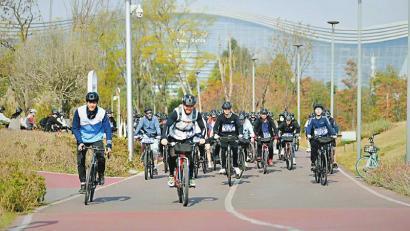 挑战100公里赛道 成都天府绿道国际自行车赛来了