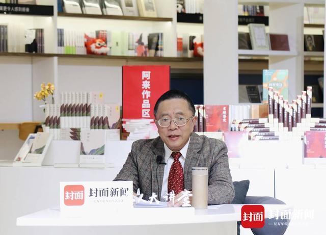 “名人大讲堂”东坡文化季“收官之夜” 超190万网友走进苏轼沉浮的政治生涯