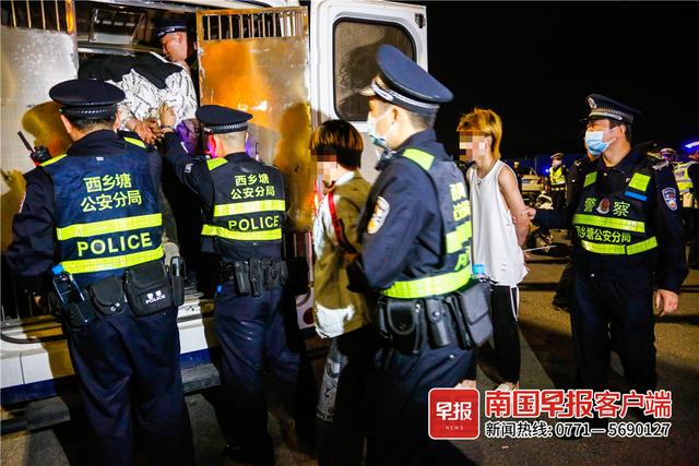 深夜，多名少年在桥底飙车炫技，声音大得刺耳！广西警方查处150人