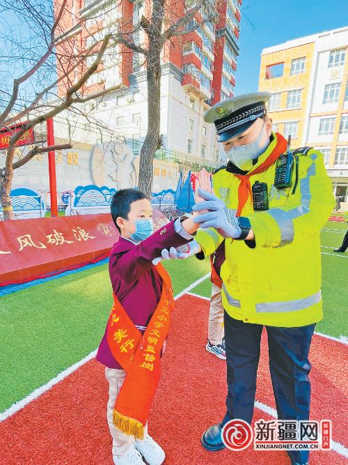 知危险会避险——乌鲁木齐市各学校开展中小学生安全教育日主题活动