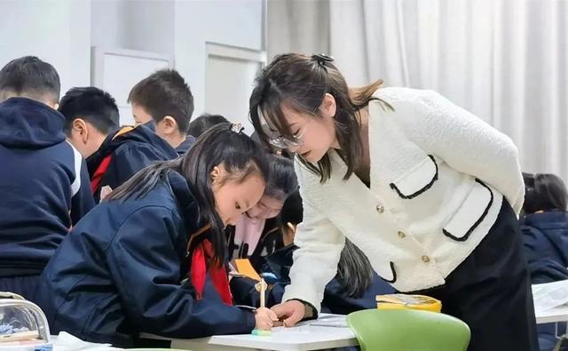 南外雨花国际学校小学部开放日上，家长评论亮了！