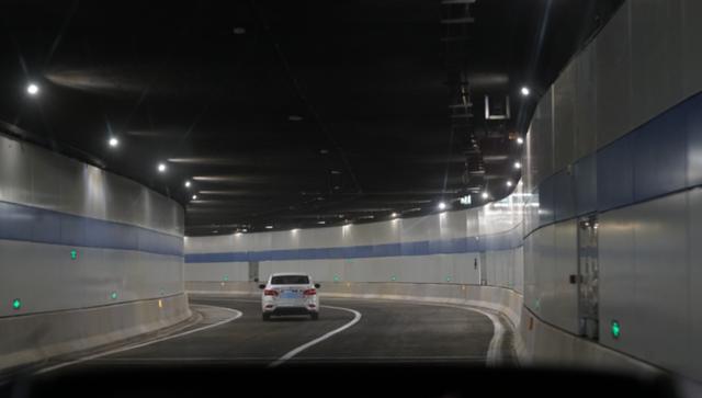 郑州二七广场隧道通车一周！到底该怎么走？