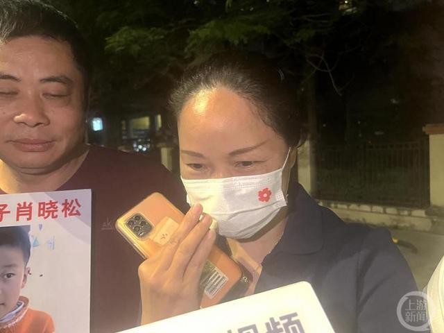 孙卓符建涛被拐案庭审：两被告人没道歉不认可民事赔偿，吴某龙作案后还在事发小区当了两月保安