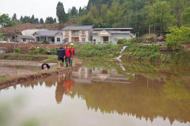 重庆铜梁：升级改造抗旱水利电力设施 保障农村生产用电