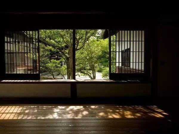 走进日式禅意庭院,感受自然洒脱与清新雅致