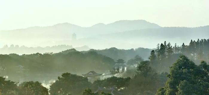 杭州春日必做的12件事！太美好！照着这份“杭州旅游指南”玩准没错