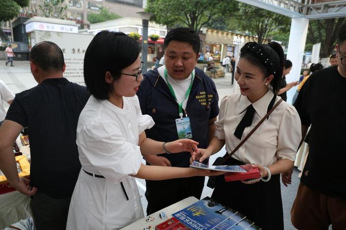 广元携精品旅游线路来渝，邀重庆市民游蜀道品茶香