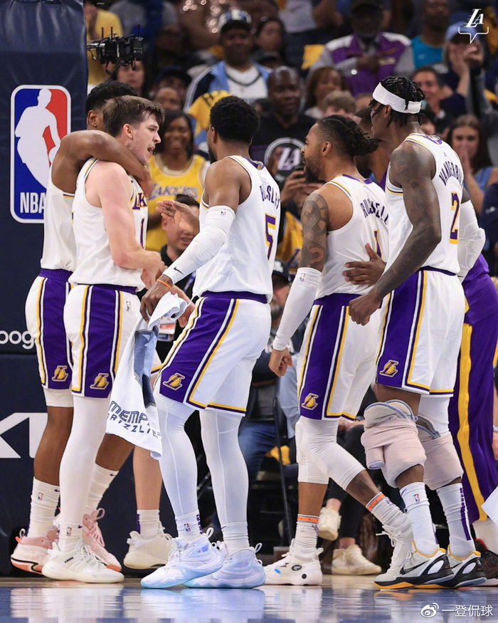  湖人酝酿重磅交易 塔图姆联手詹姆斯冲击总冠军梦