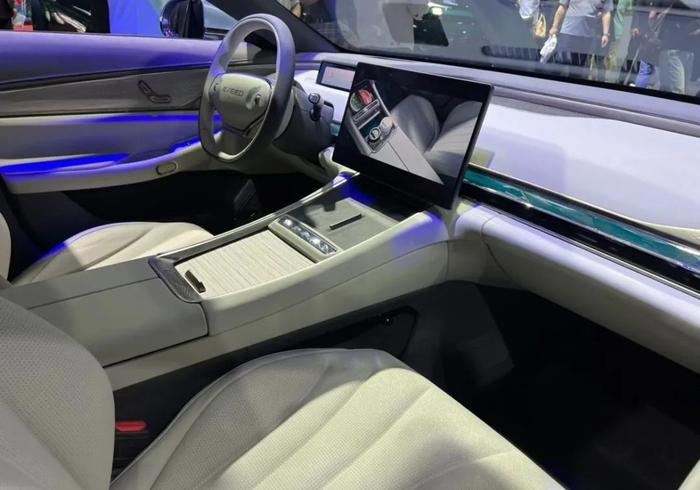 探展丨2023上海车展，都有哪些冷门小众车？