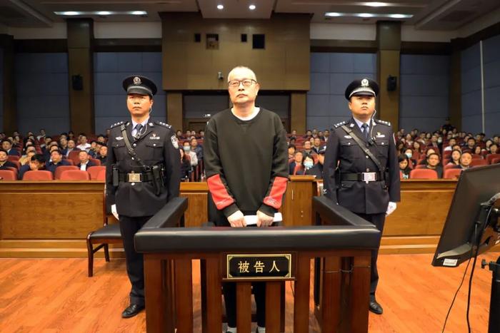 串通投标涉44.2亿余元，绍兴城投原董事长朱志祥一审获刑十一年半