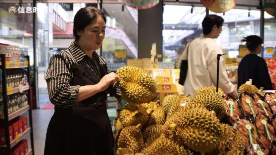 大量进口榴莲运抵广州！榴莲价格降了……