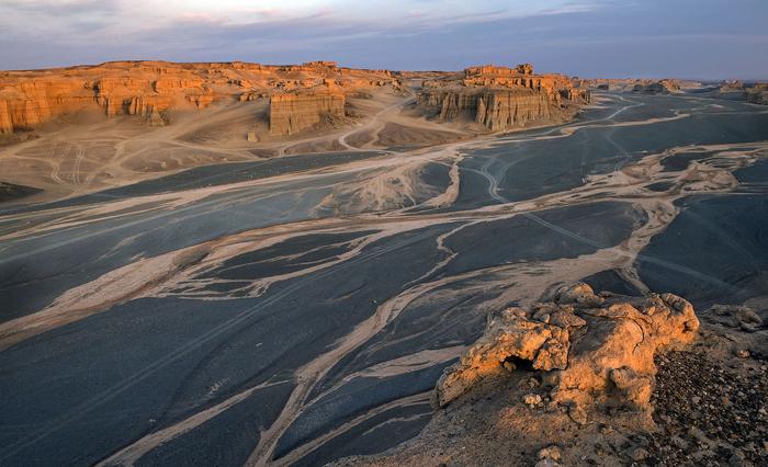 图说·五一去哪｜新疆：穿越大海道无人区，抵达“火星基地”