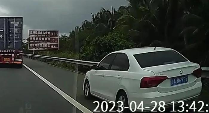 环岛高速、海三高速……海南交警曝光这38辆车！扣分+罚款！