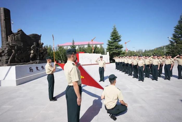 中国青年五四奖章揭晓！只有他，未公布照片