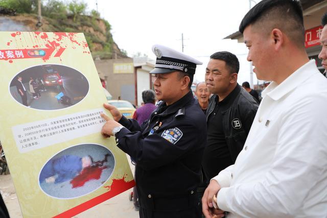 仙岭非遗展风采，警色书写平安歌——绥德交警多措并举保平安