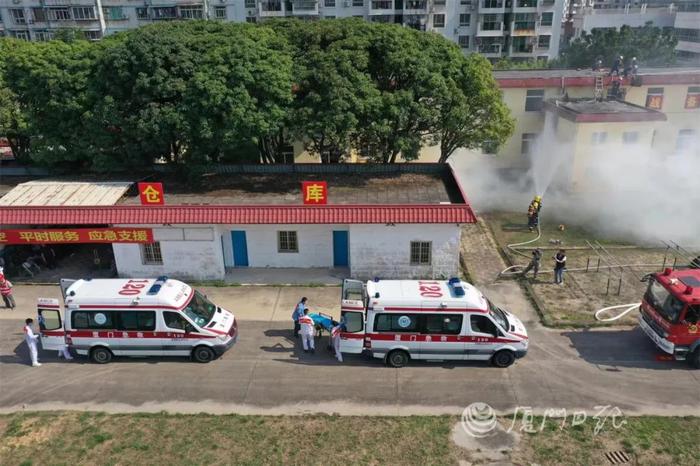 刚刚，防空警报响彻天空！厦门人永远记住这一天！