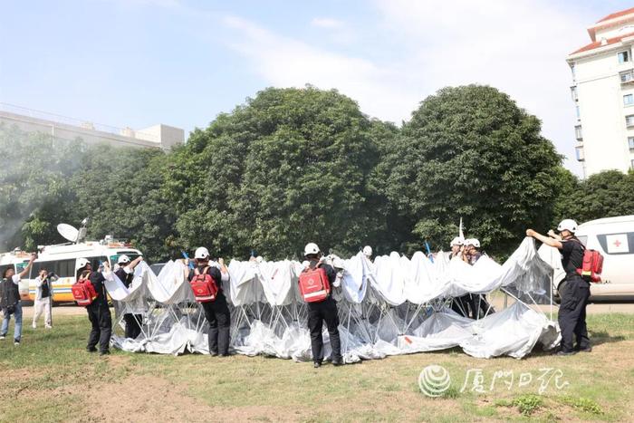 刚刚，防空警报响彻天空！厦门人永远记住这一天！