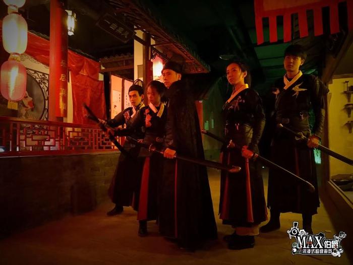 △在剧本娱乐中,消费者可以体验到诸多不同于现实的角色、身份