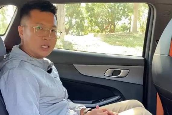 长安CS55风暴灰限量版空间很可以？