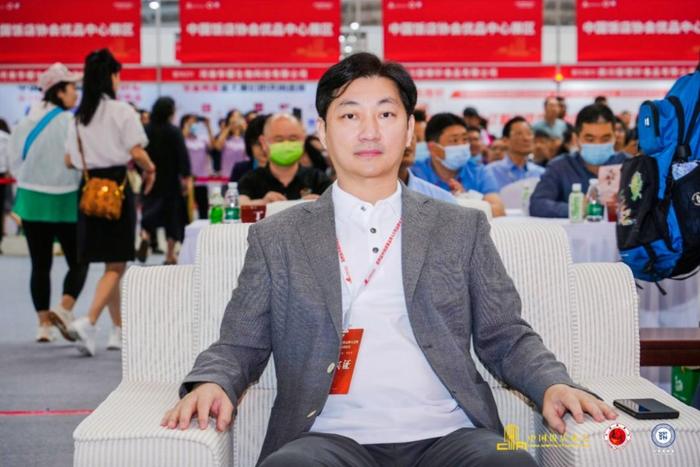 广州酒家集团党委书记、董事长徐伟兵